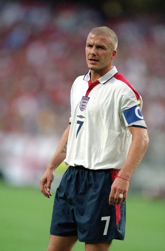 England Home retro kit 2004